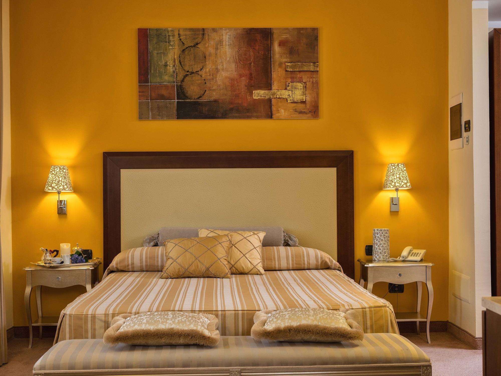 For Hotel Olbia