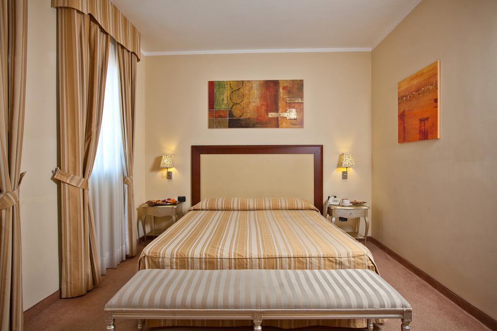 For Hotel 4*
